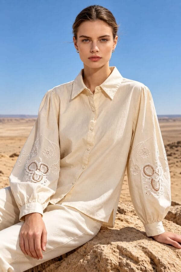 Blusa bordada mangas farol