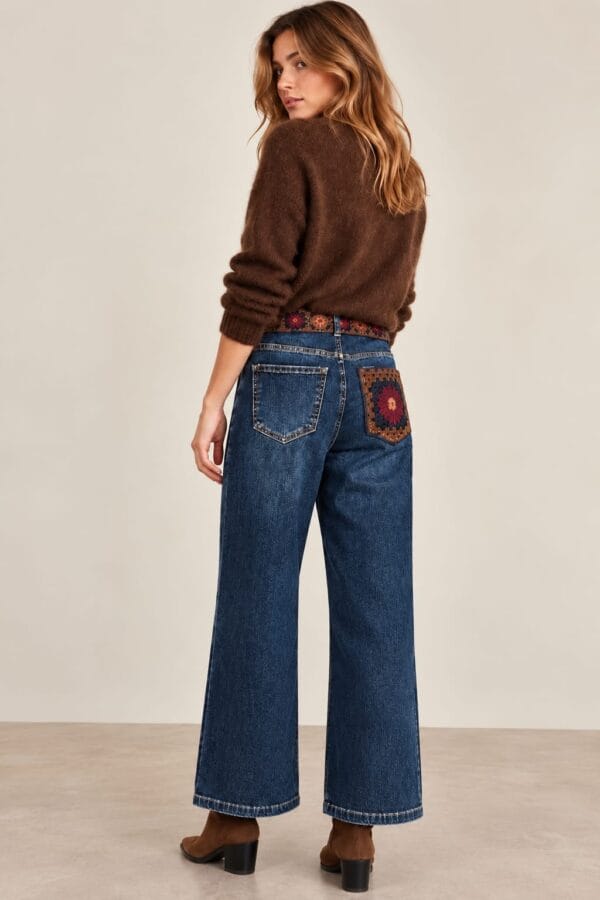 Pantalón con cinturón