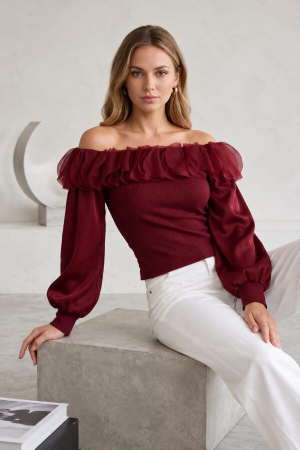 Blusa ajustada con volantes